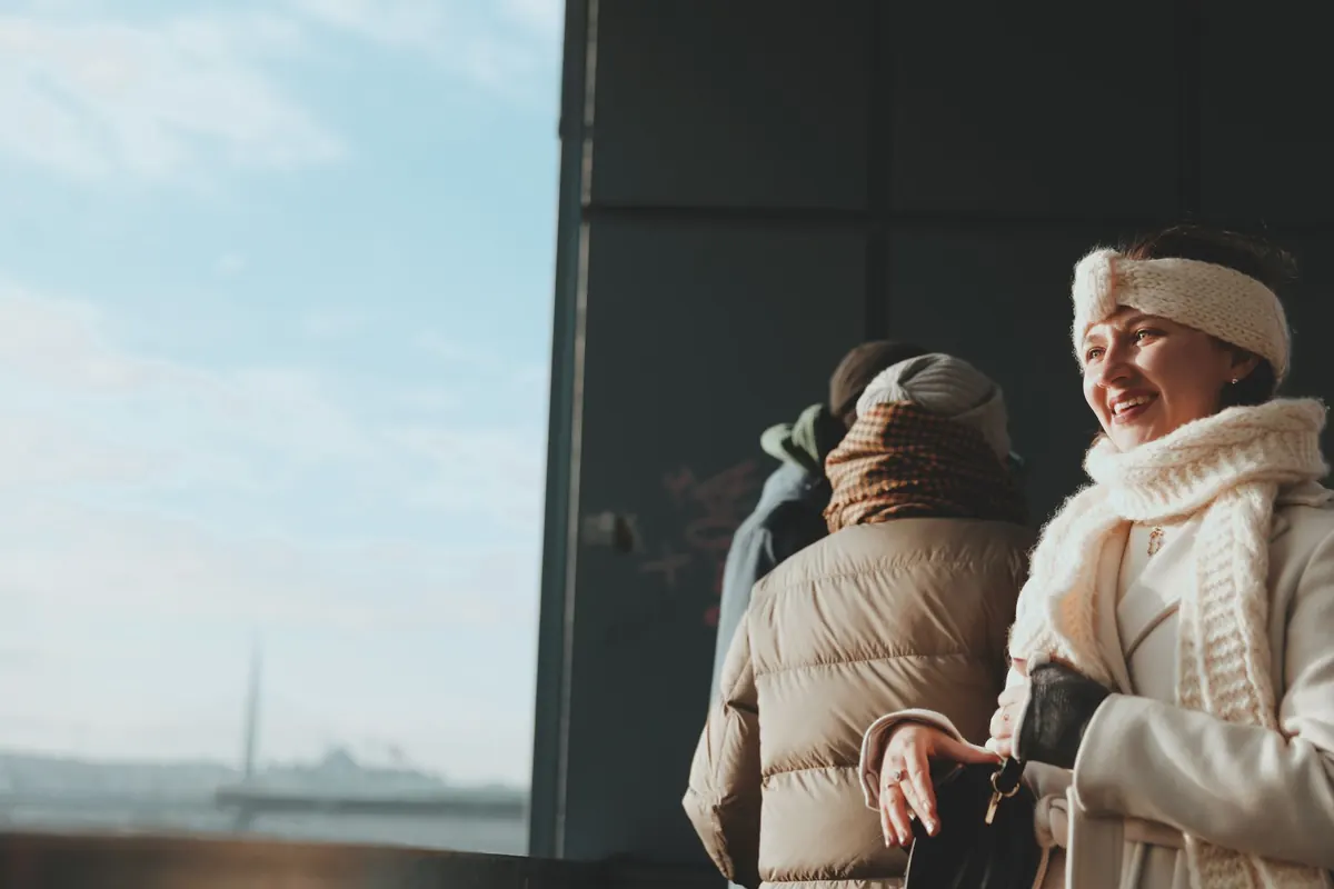 How to Layer Knitwear Under a Winter Coat Without Bulk