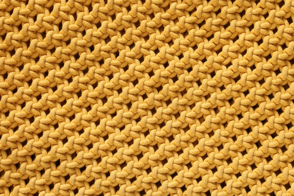 The 10-Point Quality Checklist for Buying Knitwear Online